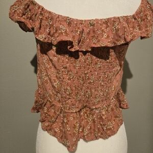 American Eagle ruffled crop top